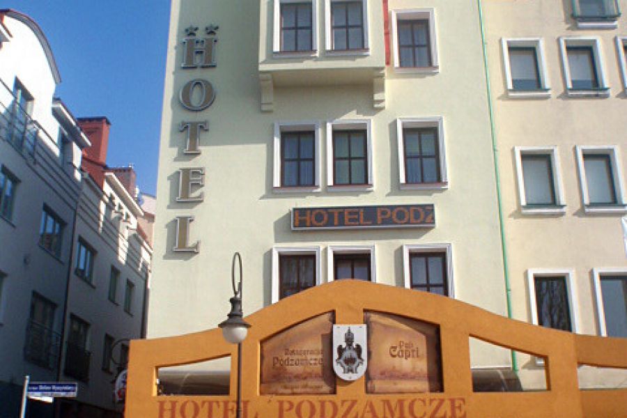 Hotel Podzamcze**