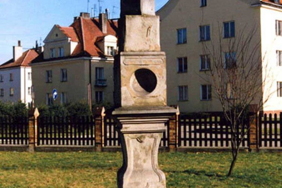 Barokowy Zegar Słoneczny w Morągu